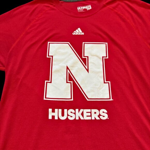 Adidas Nebraska Huskers Ultimate Tee Men’s Large Red Performance NCAA - Picture 3 of 4
